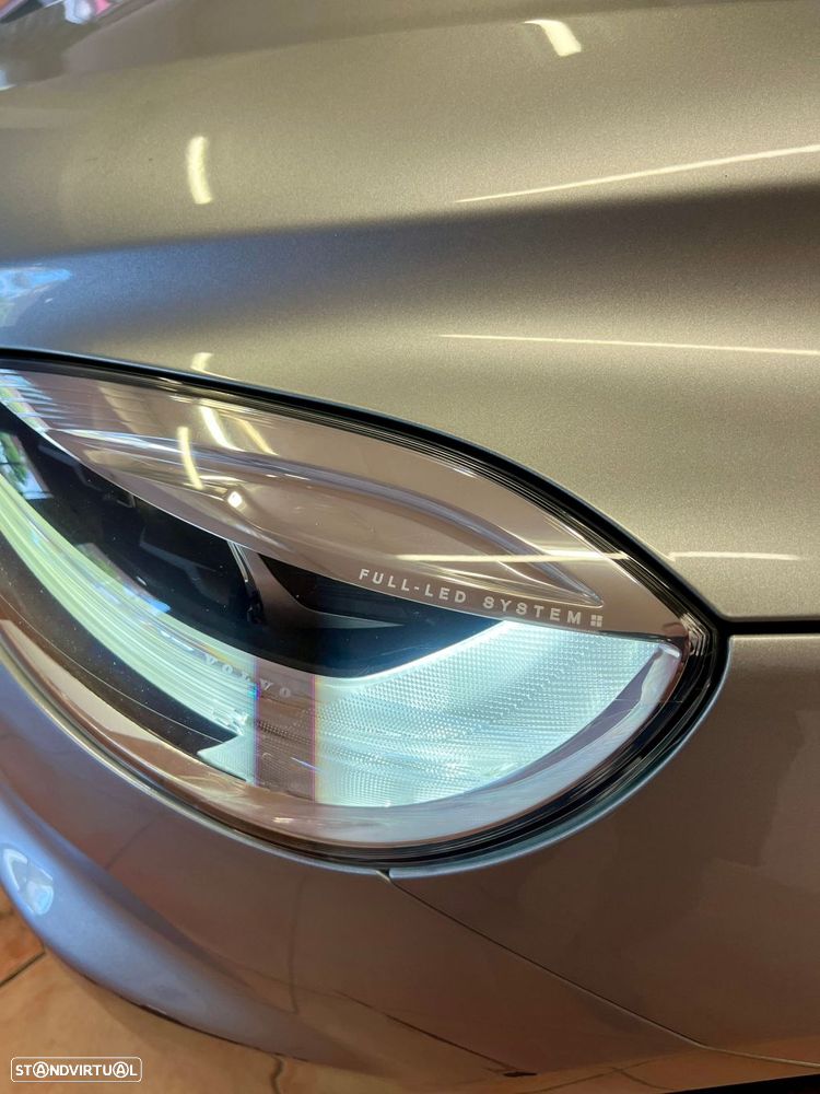 Volvo V40 2.0 D2 R-Design Momentum - 38