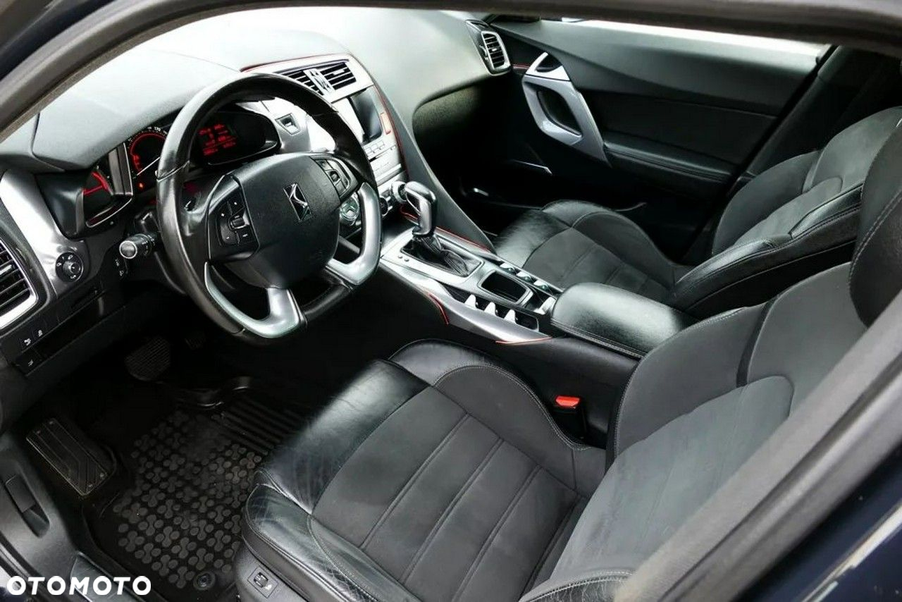 DS Automobiles DS 5 - 16
