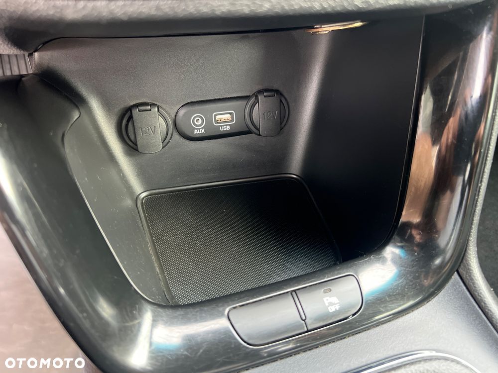 Kia Ceed 1.6 GDI Edition 7 - 14