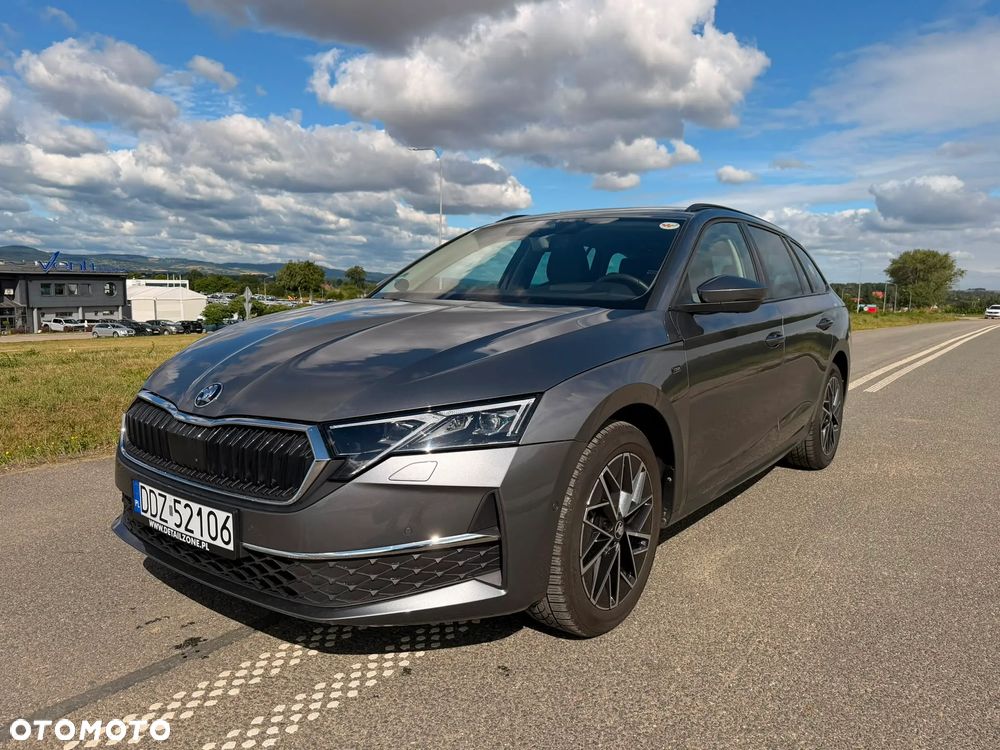 Skoda Octavia 2.0 TDI Edition 130 Selection DSG - 2