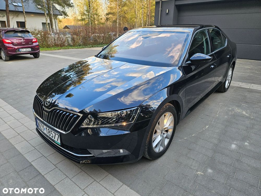 Skoda Superb 2.0 TDI Style - 6