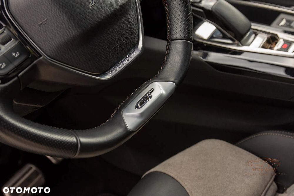 Peugeot 3008 225 e-EAT8 GT Pack - 19