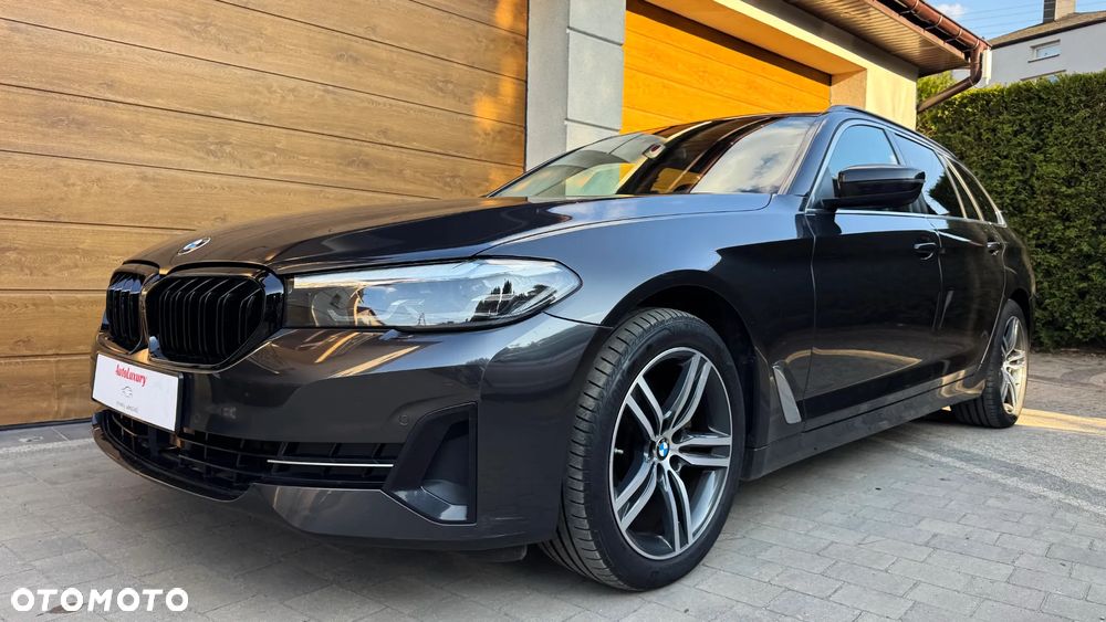 BMW Seria 5 520d Sport Line - 7