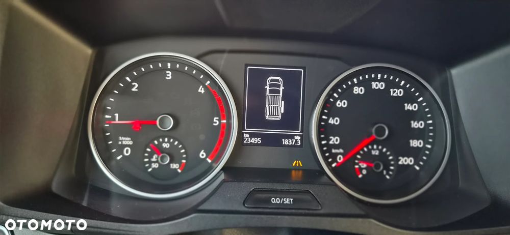 Volkswagen grand kalifornia - 11