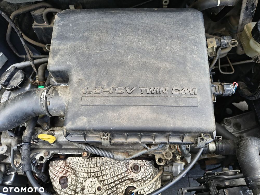 Daihatsu Sirion 1.3 - 26
