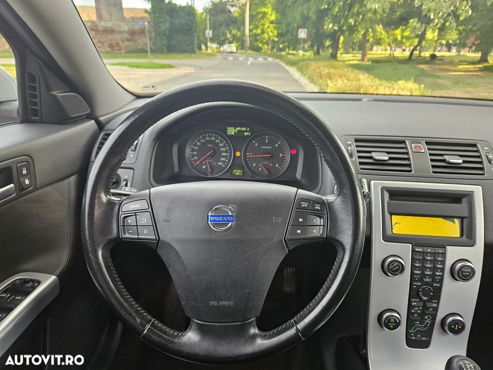Volvo S40 D2 DRIVe Business Pro Edition - 9