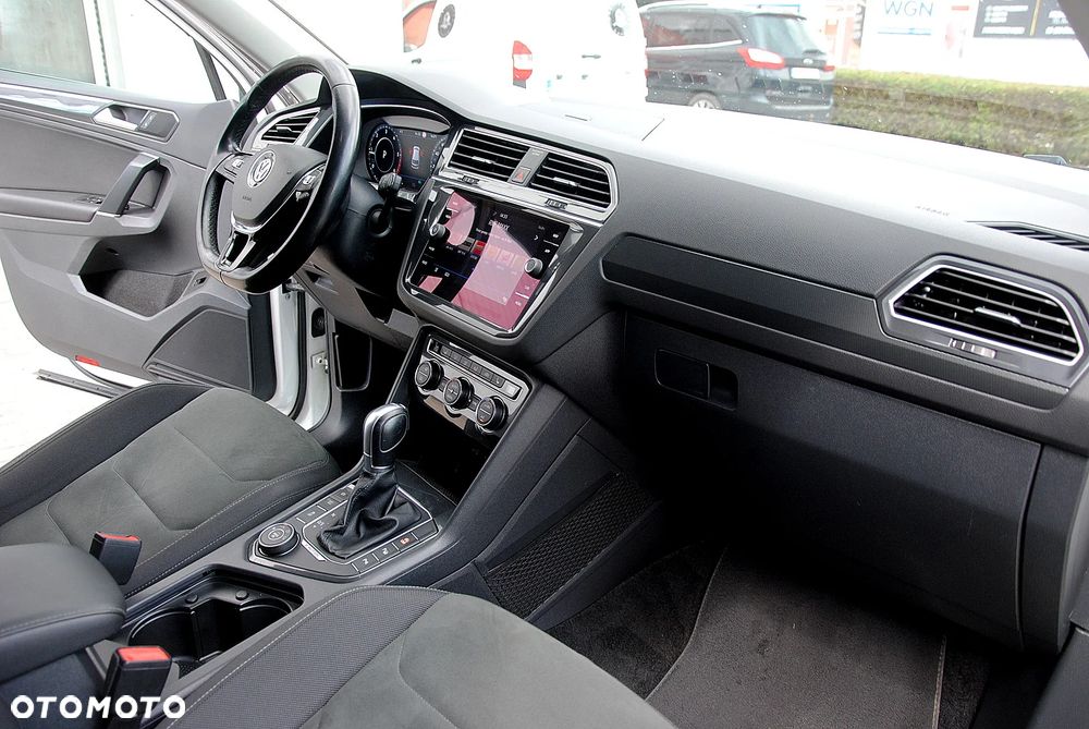 Volkswagen Tiguan 2.0 TDI SCR 4MOTION (BlueMotion Techn.) DSG Highline - 13