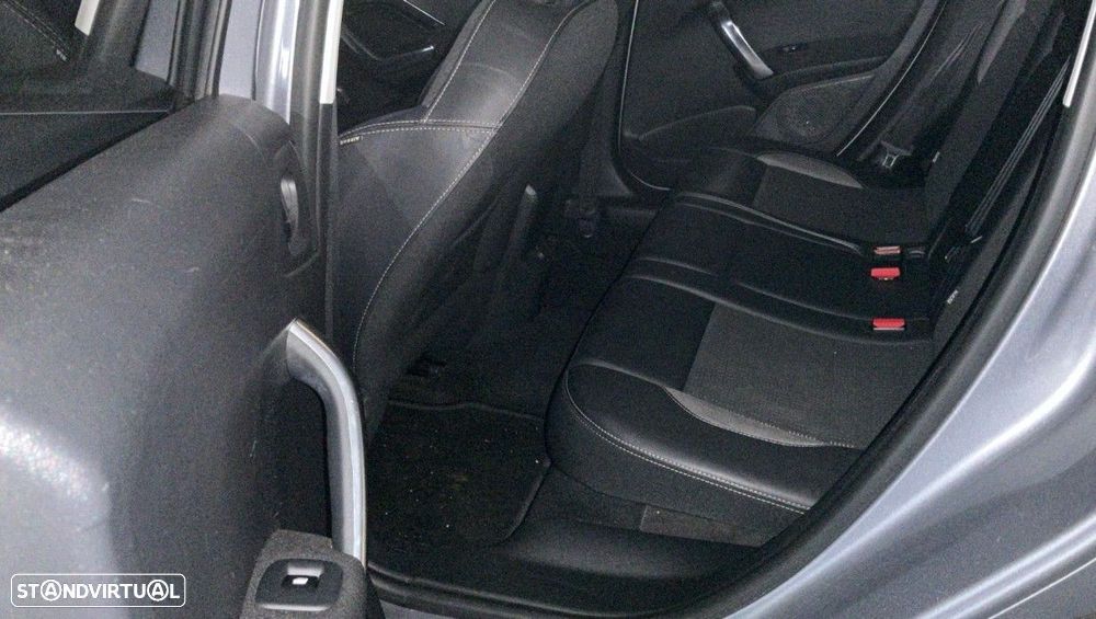 Peugeot 2008 1.2 PureTech Allure - 7