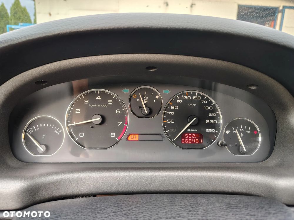 Peugeot 406 2.0 - 12