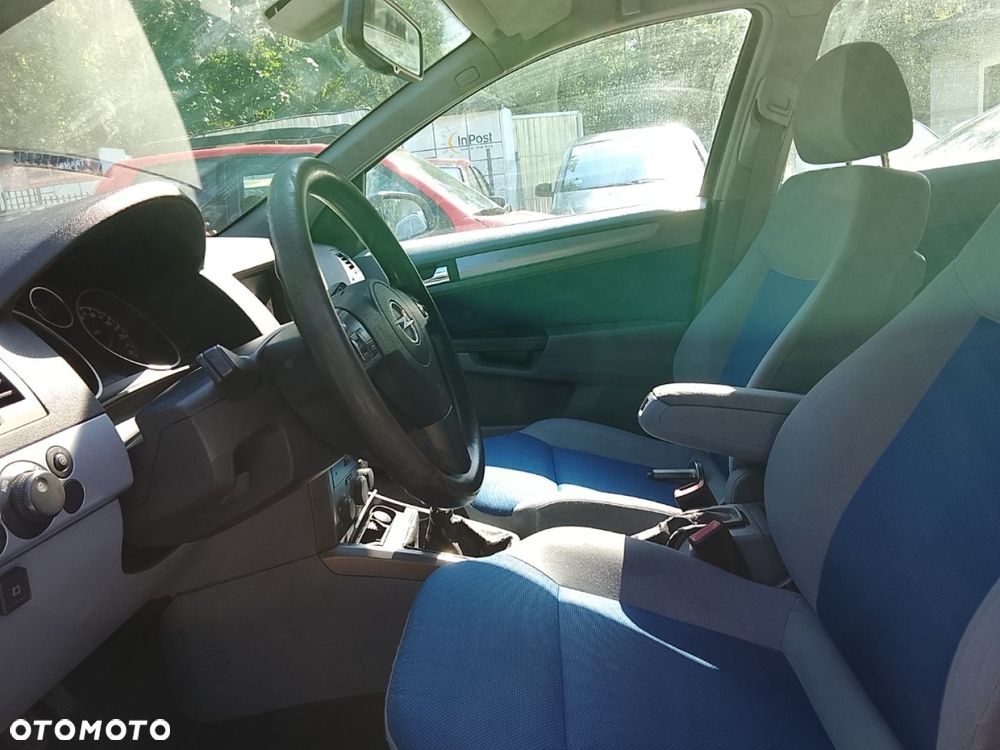 Opel Astra - 8