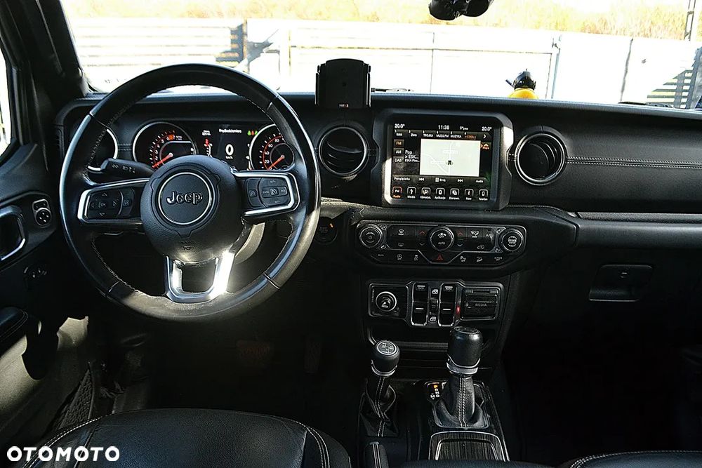 Jeep Wrangler Unlimited GME 2.0 Turbo Sahara - 13