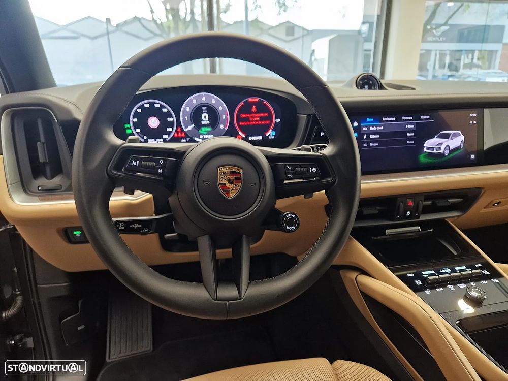 Porsche Cayenne E-Hybrid - 23