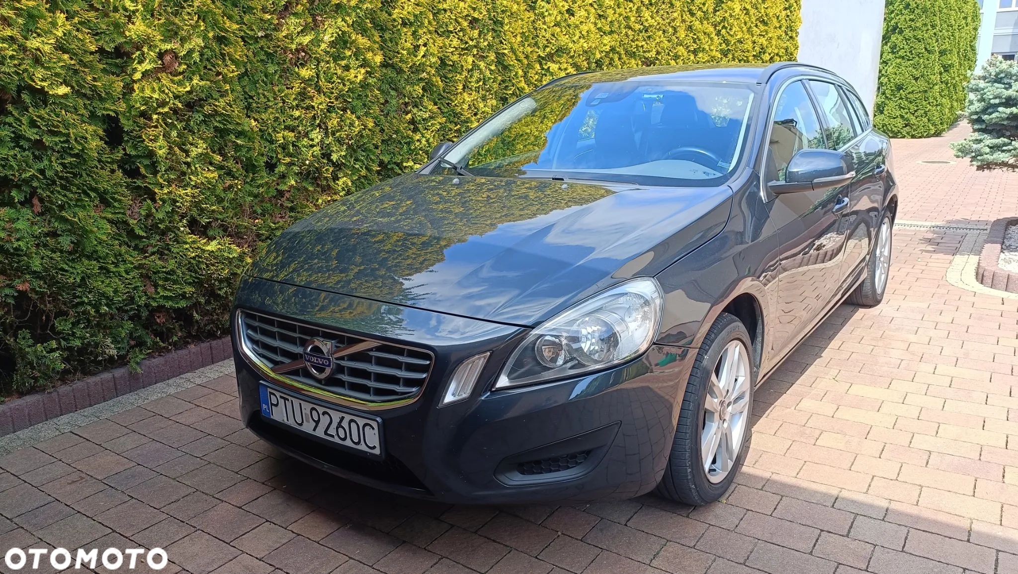 Volvo V60 D2 Momentum - 1