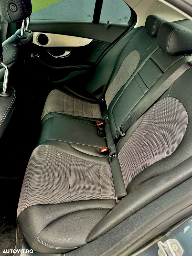 Mercedes-Benz C 220 d 4MATIC T-Modell Aut - 13