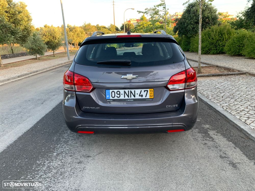 Chevrolet Cruze SW - 4