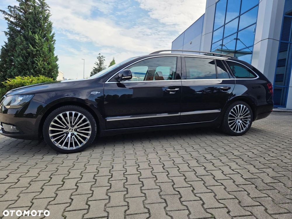 Skoda Superb Combi 3.6 V6 4x4 DSG L&K - 9