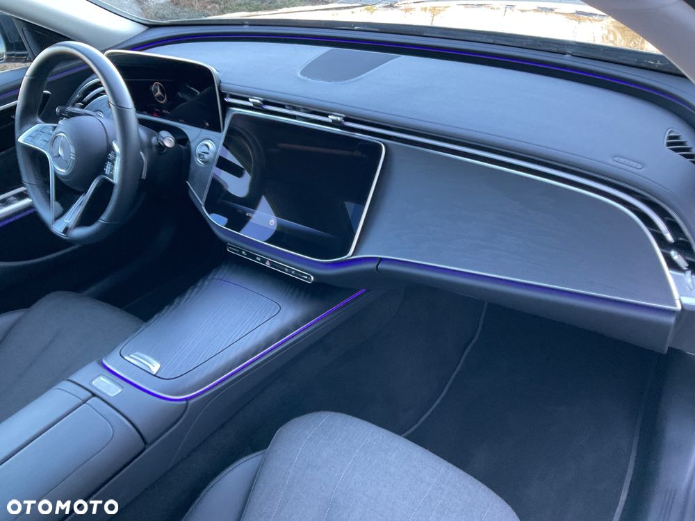 Mercedes-Benz Klasa E 220 d 9G-TRONIC Edition AVANTGARDE - 13