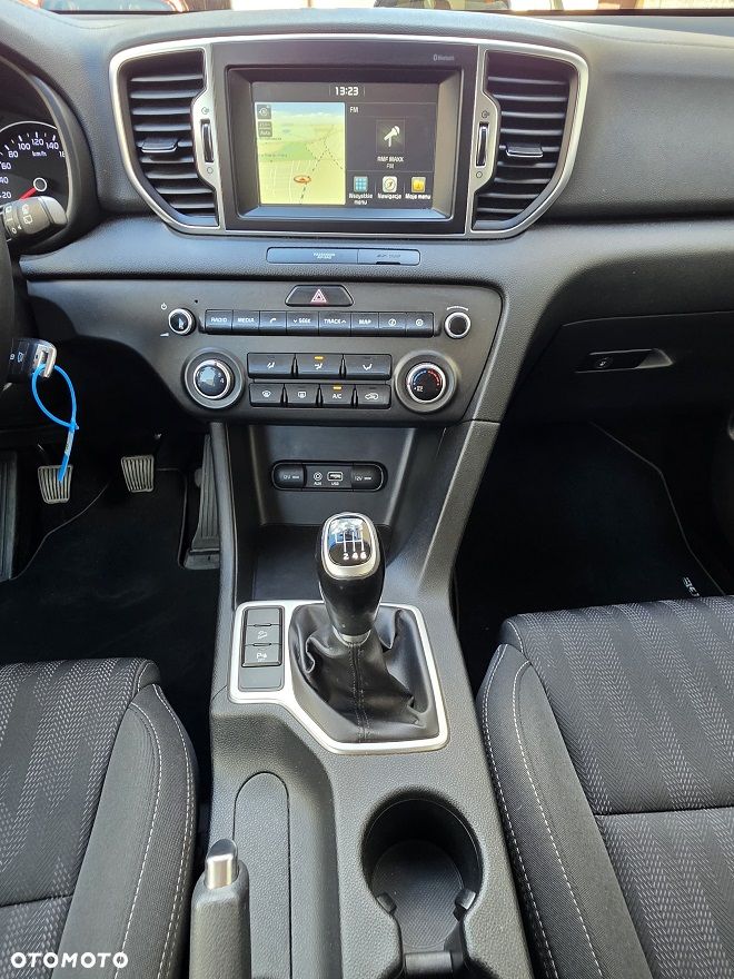 Kia Sportage 1.6 GDI L Business Line Plus 2WD - 26