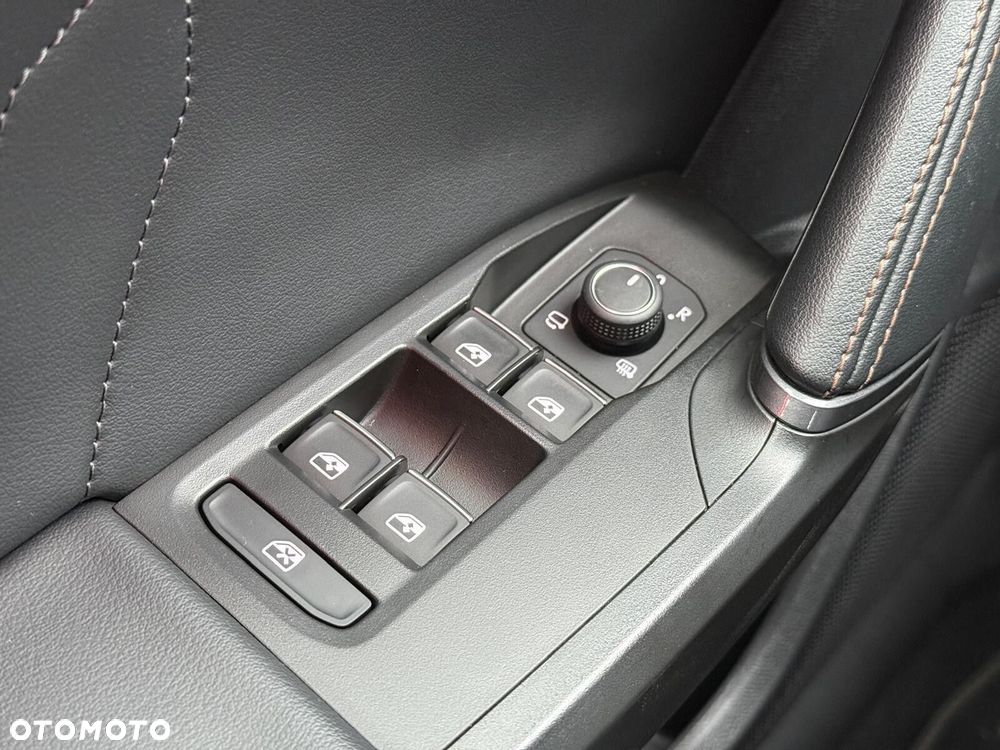 Cupra Leon 2.0 TSI VZ DSG - 32