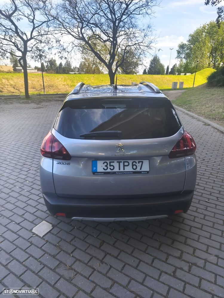 Peugeot 2008 1.6 BlueHDi Allure - 9