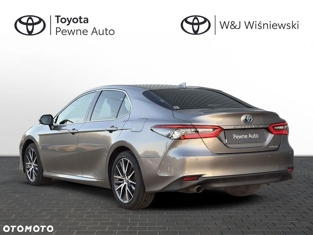 Toyota Camry 2.5 Hybrid Executive CVT - 29