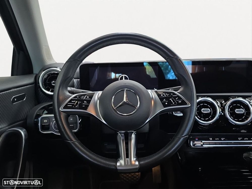Mercedes-Benz A 180 Limousine d - 9