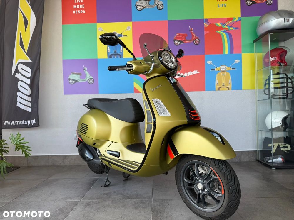 Vespa GTS - 4