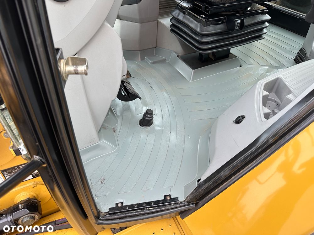 Caterpillar 432 F E 428 444 - 17