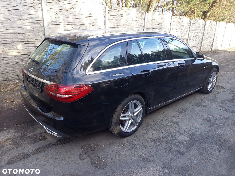 Mercedes-Benz Klasa C 220 d 9G-TRONIC Exclusive - 5
