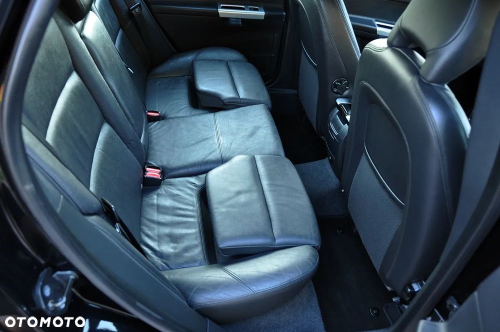 Volvo V50 DPF D3 Summum - 14