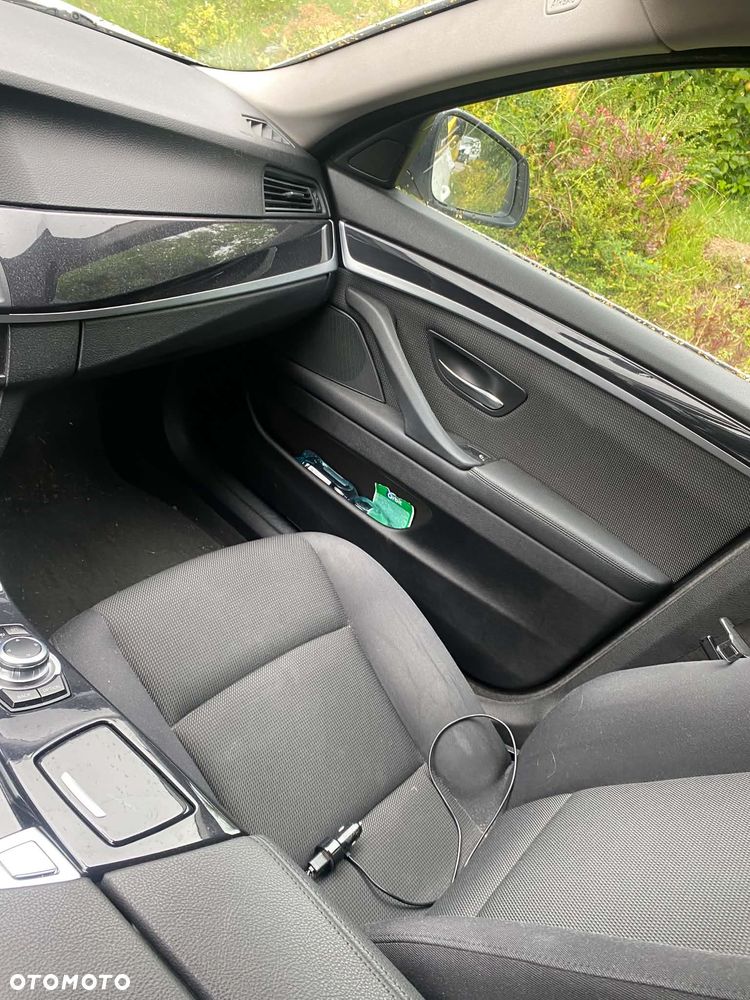 BMW Seria 5 520d mHEV Luxury Line - 4