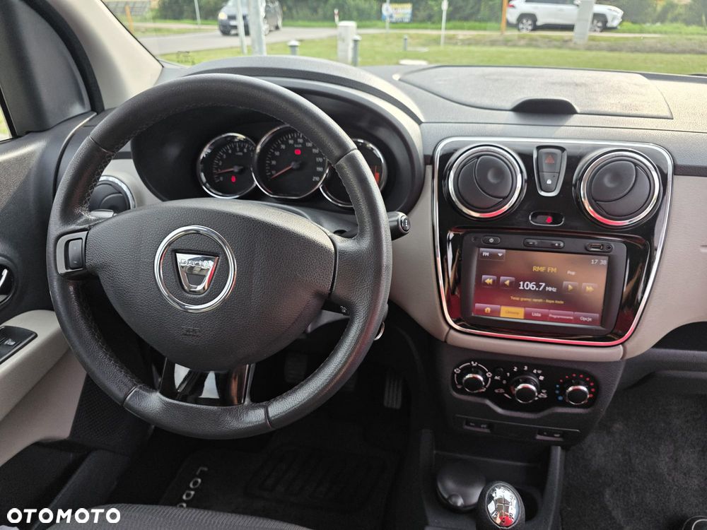 Dacia Lodgy 1.2 TCe Laureate - 25