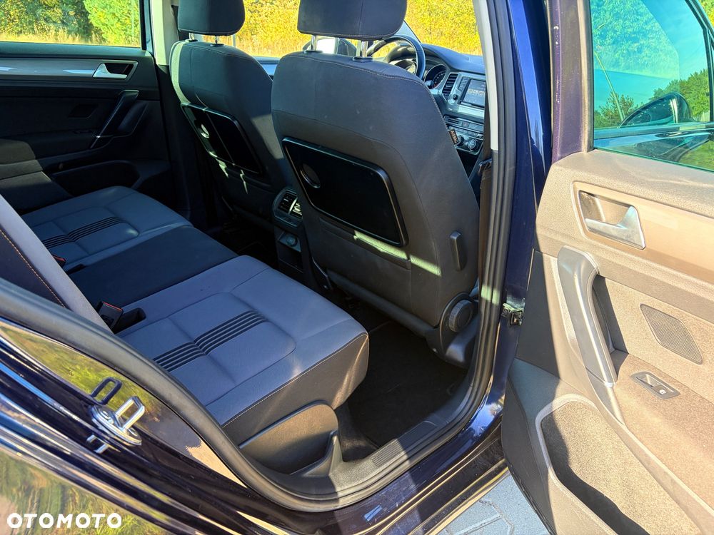 Volkswagen Golf Sportsvan SV 2.0 TDI BMT Highline - 19