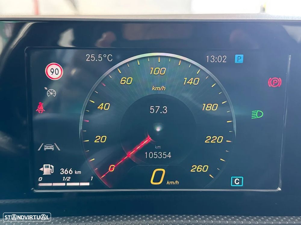 Mercedes-Benz CLA 180 - 17