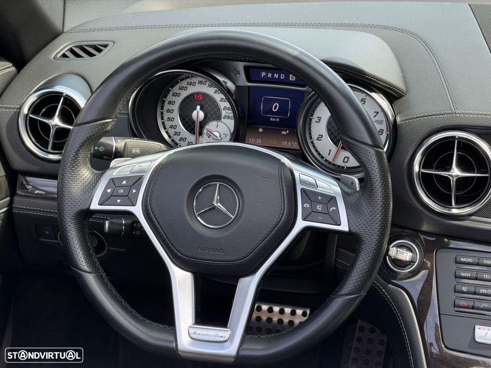 Mercedes-Benz SL 350 Standard - 39