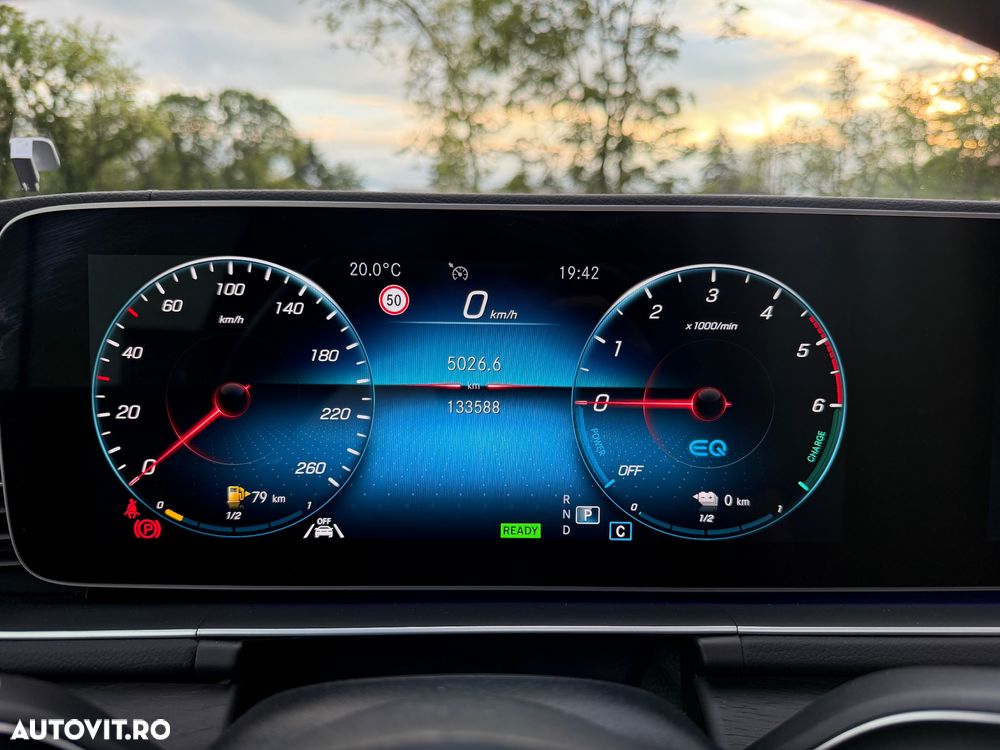 Mercedes-Benz GLE - 28