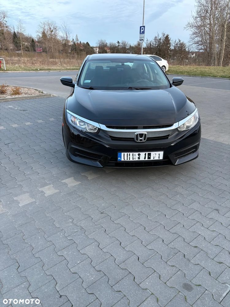 Honda Civic 2.0 i-VTEC LX CVT - 3