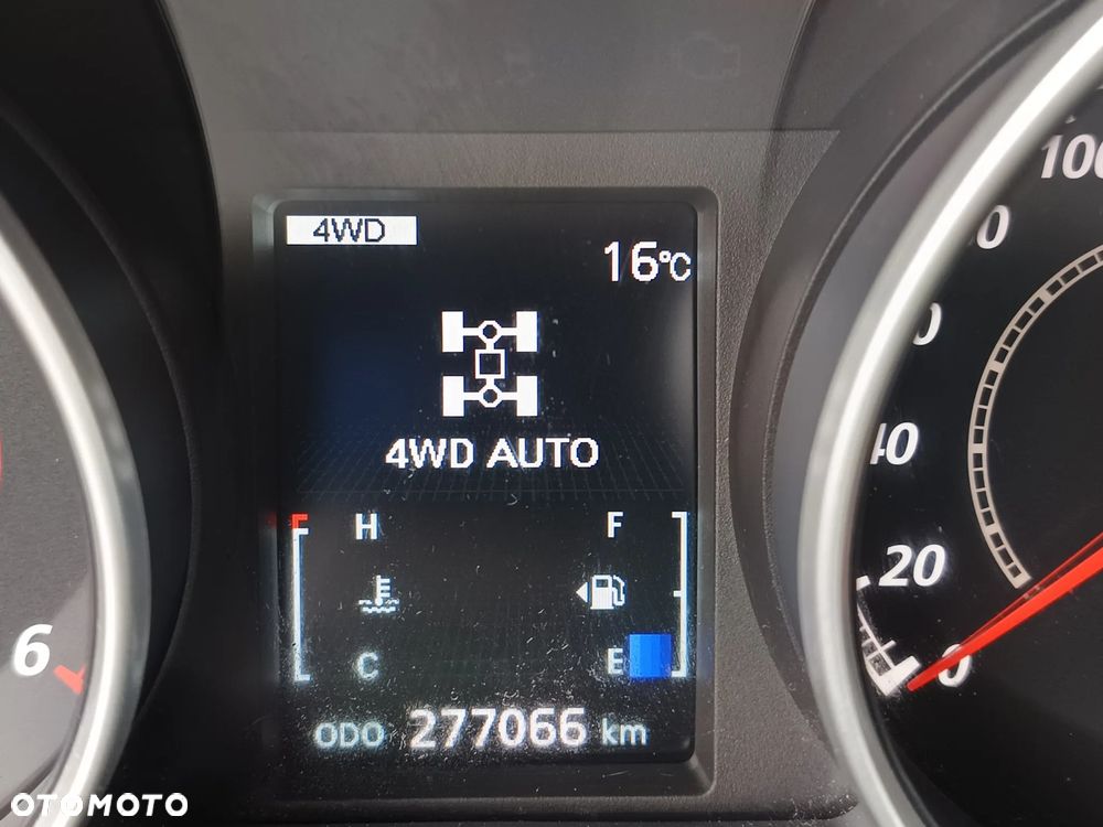 Mitsubishi ASX 1.8 DID Instyle NAVI 4WD AS&G - 19