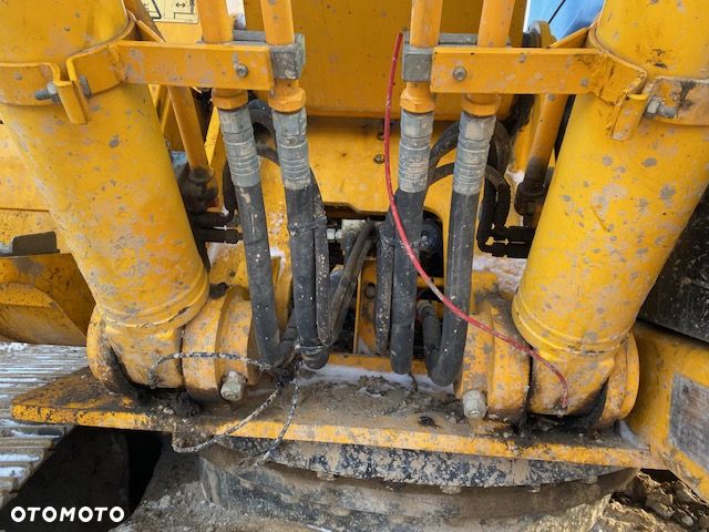JCB JS260NC - 12