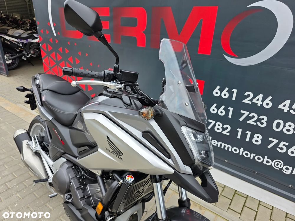Honda NC - 12