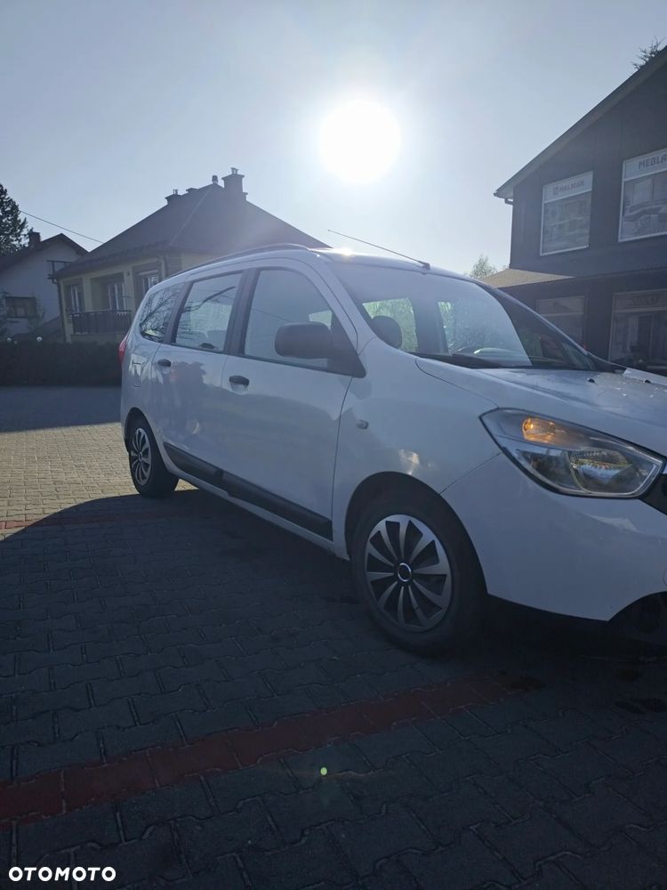 Dacia Lodgy 1.6 SCe Ambiance S&S - 6