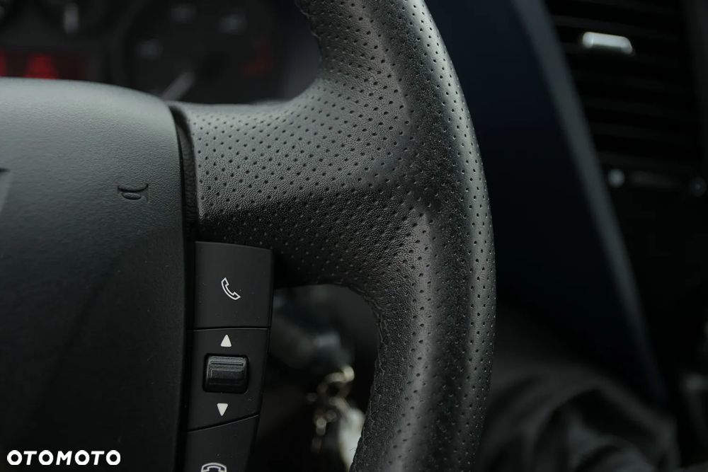 Iveco DAILY 50-180 * BURTO-PLANDEKA + WINDA DHOLLANDIA 1TONA* Salon PL PRZEBIEG 50TYS KM - 25