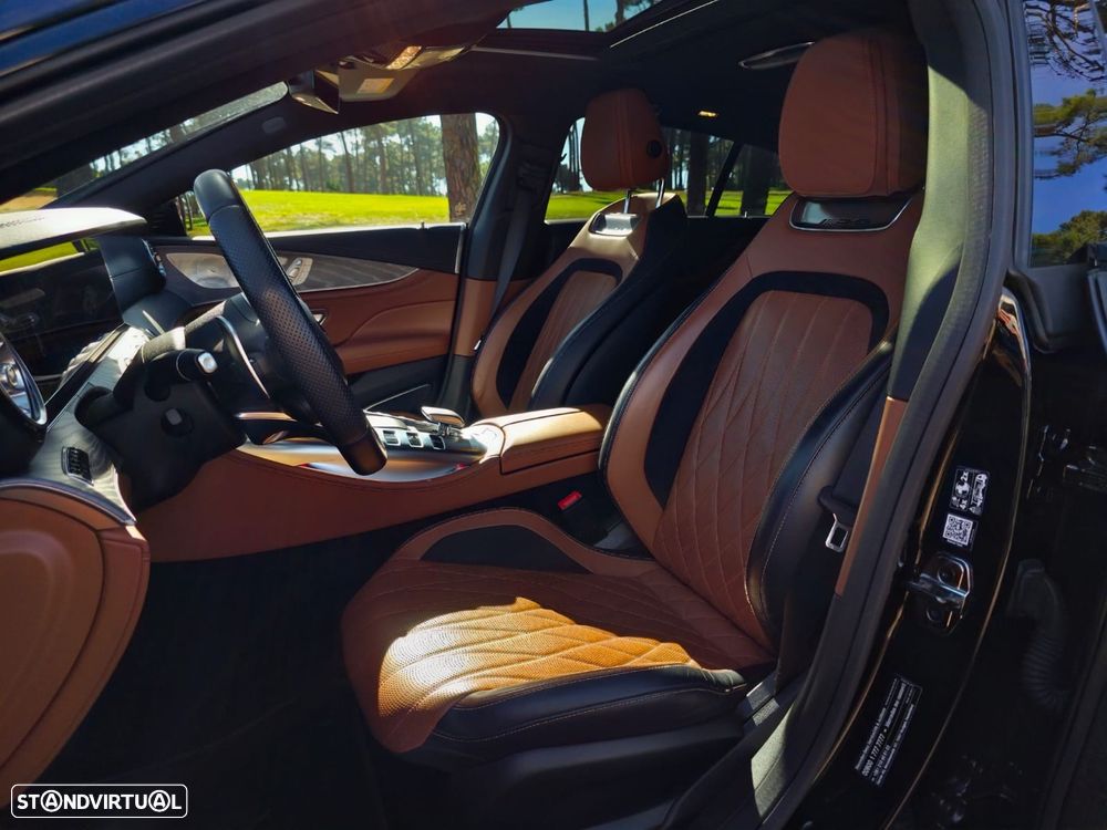 Mercedes-Benz AMG GT 53 4Matic+ - 11