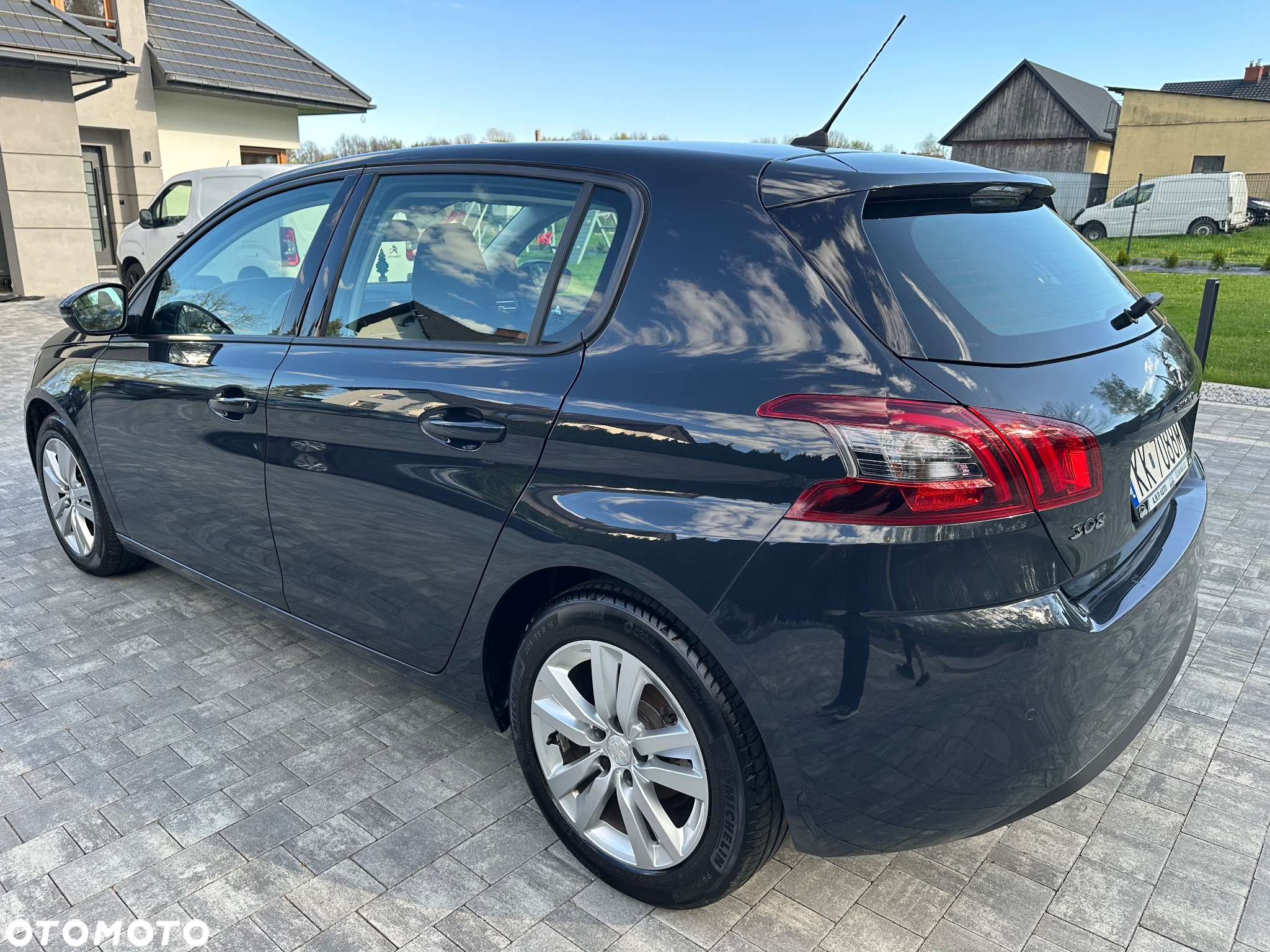 Peugeot 308 1.2 PureTech Active S&S - 8