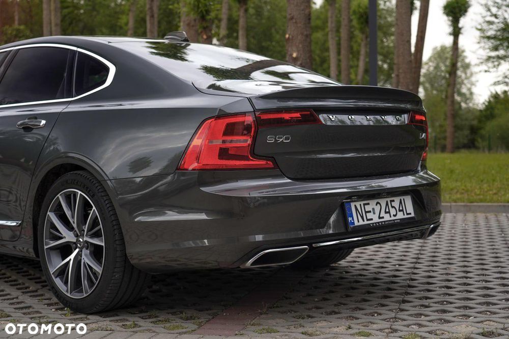 Volvo S90 D4 Inscription - 11