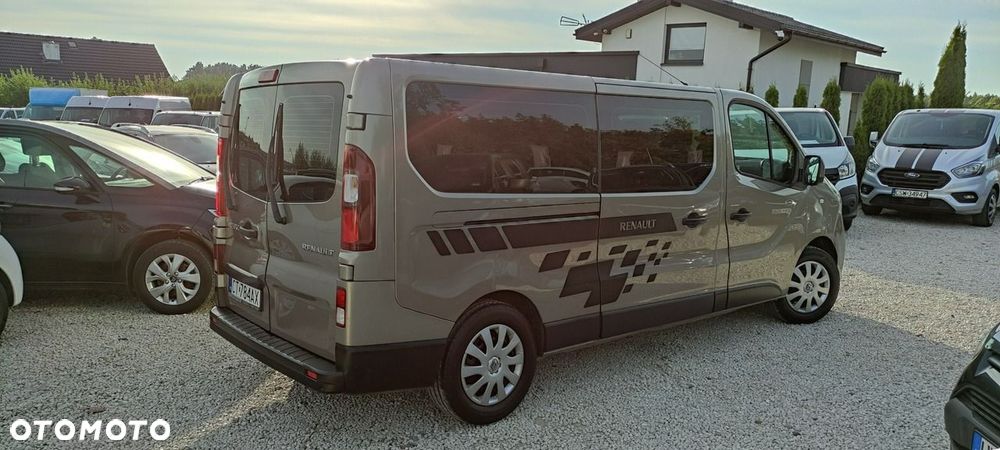 Renault Trafic - 13