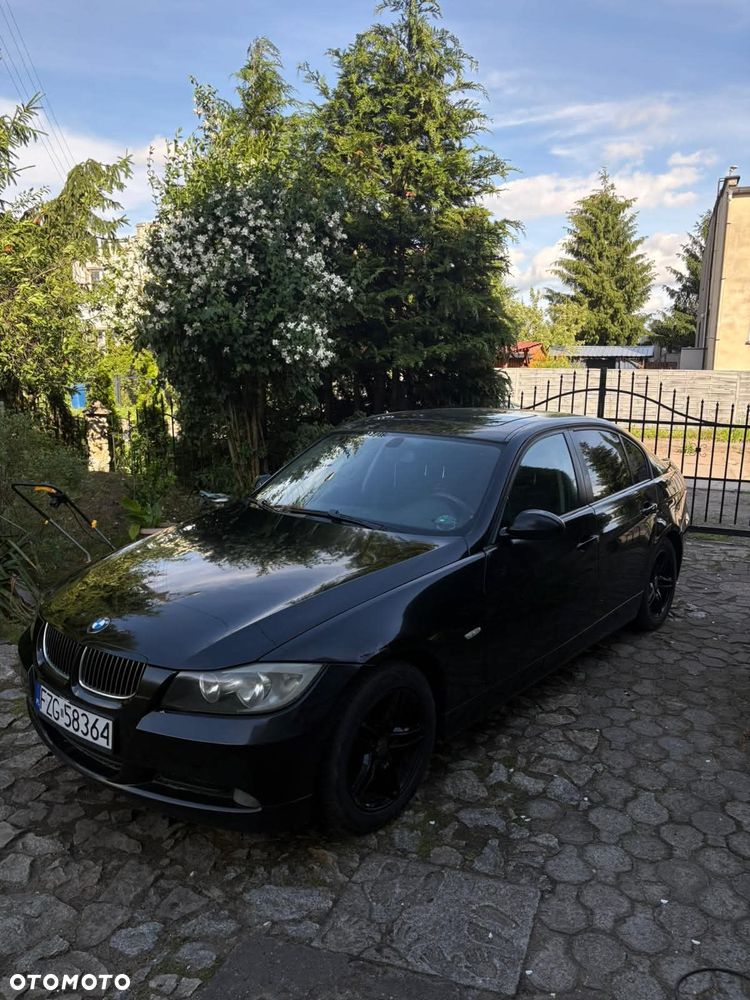 BMW Seria 3 318d - 1