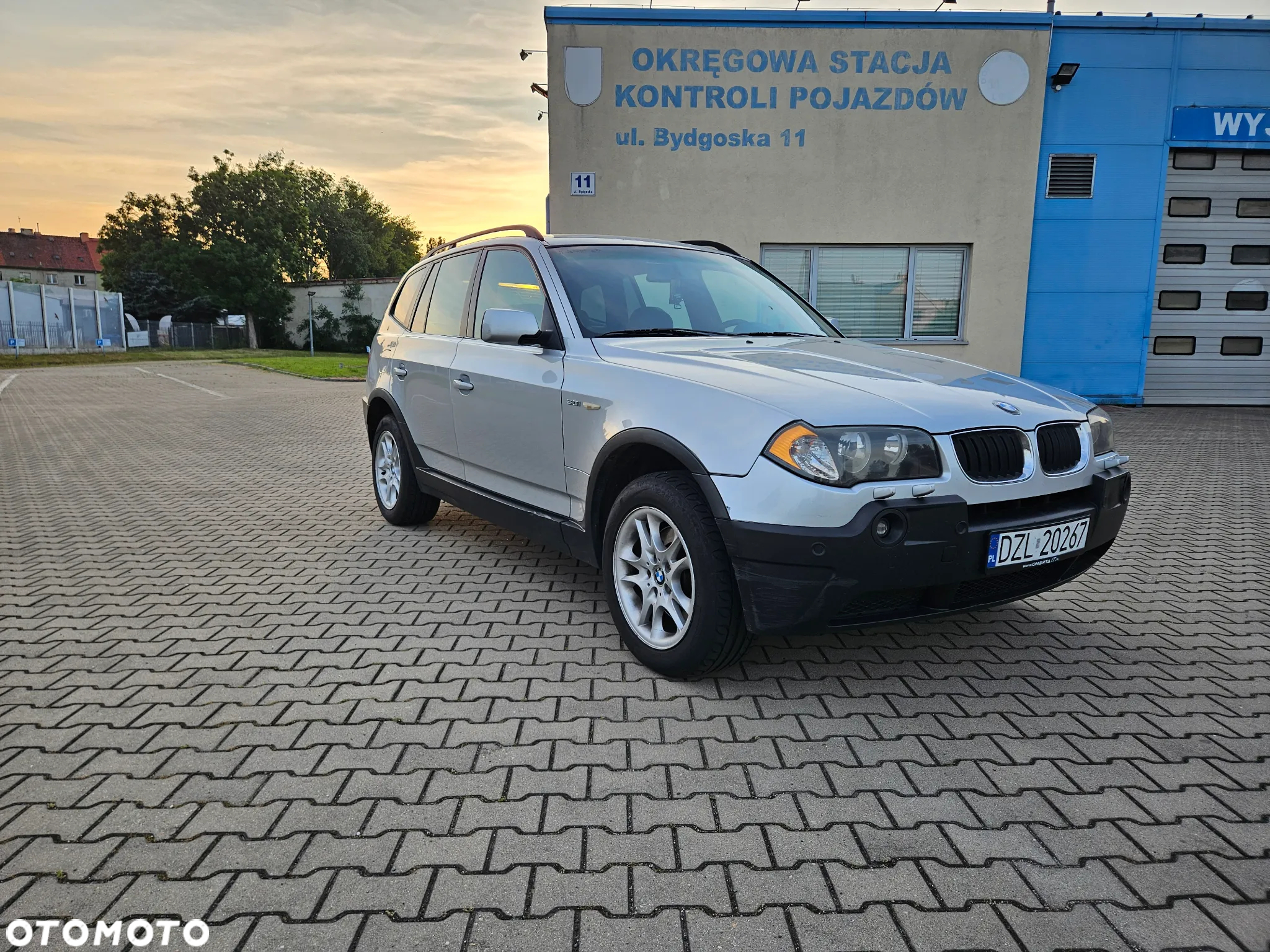 BMW X3 3.0i - 4