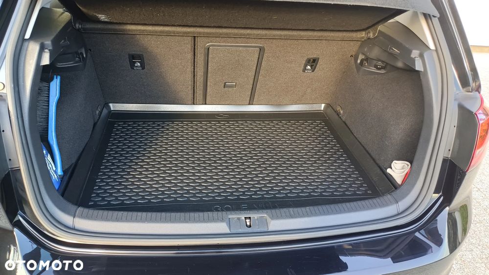 Volkswagen Golf VII 1.4 TSI BMT Highline DSG - 7