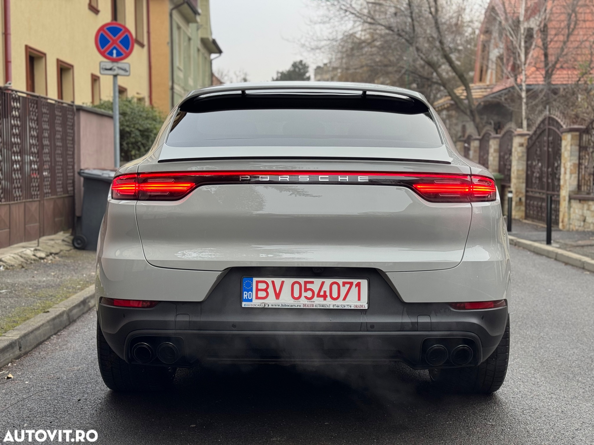 Porsche Cayenne Coupe S - 27